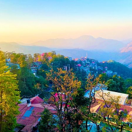 The Boho Near Mall Road Shimla Exterior photo
